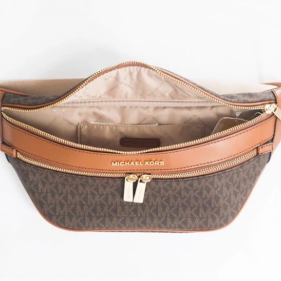 Michael Kors Handbags - Michael Kors Kenly Fanny Pack Belt Bag Crossbody
